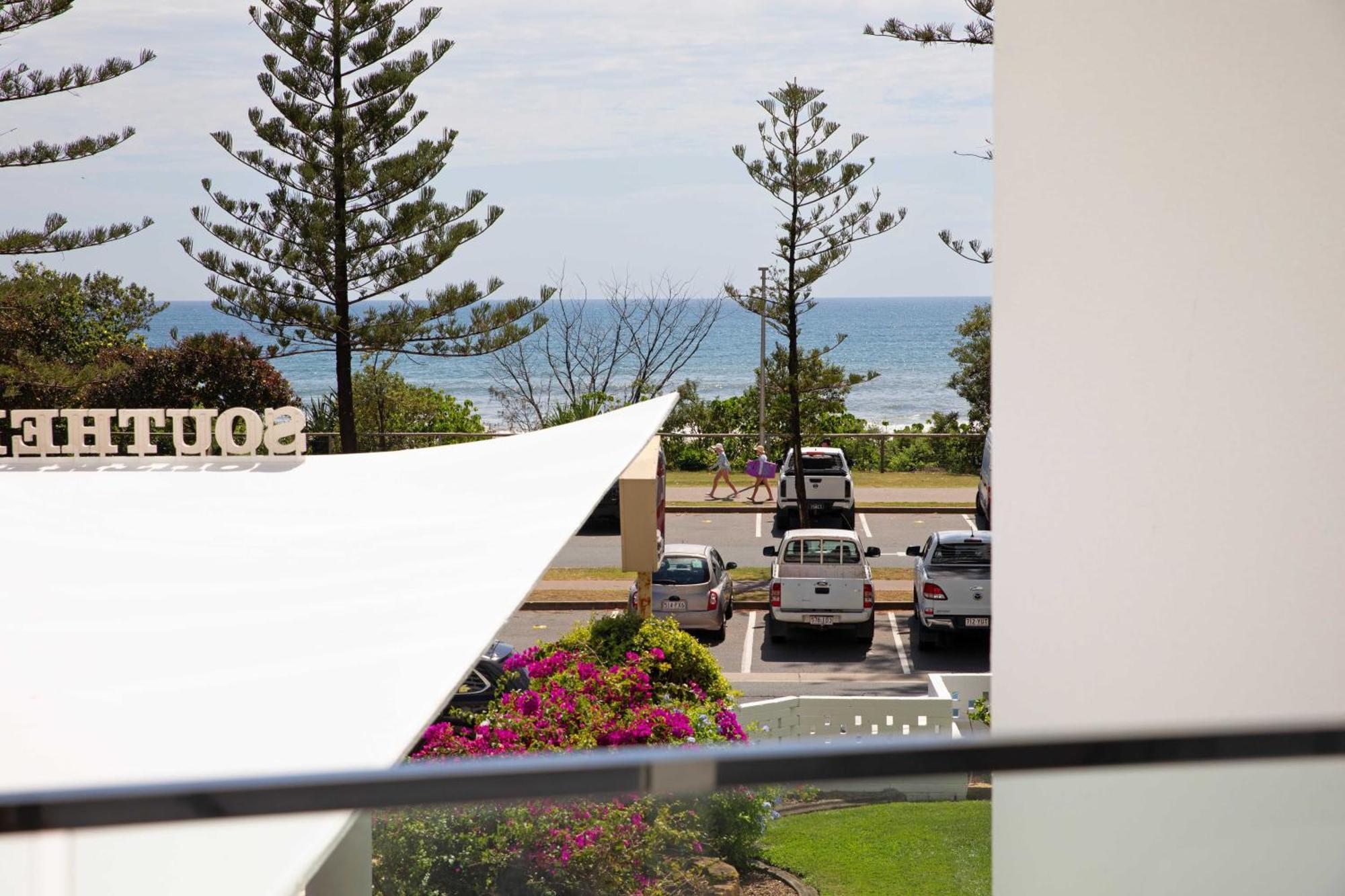 Southern Cross Beachfront Holiday Apartments Gold Coast Dış mekan fotoğraf