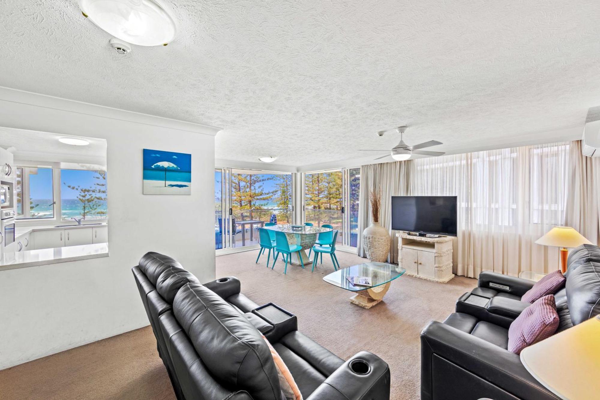 Southern Cross Beachfront Holiday Apartments Gold Coast Dış mekan fotoğraf